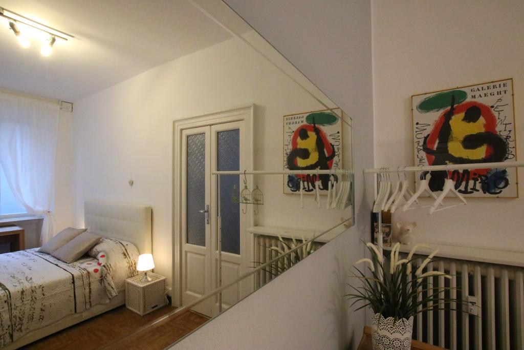 Ferienwohnung Piazza Duomo Amazing Como Exterior foto